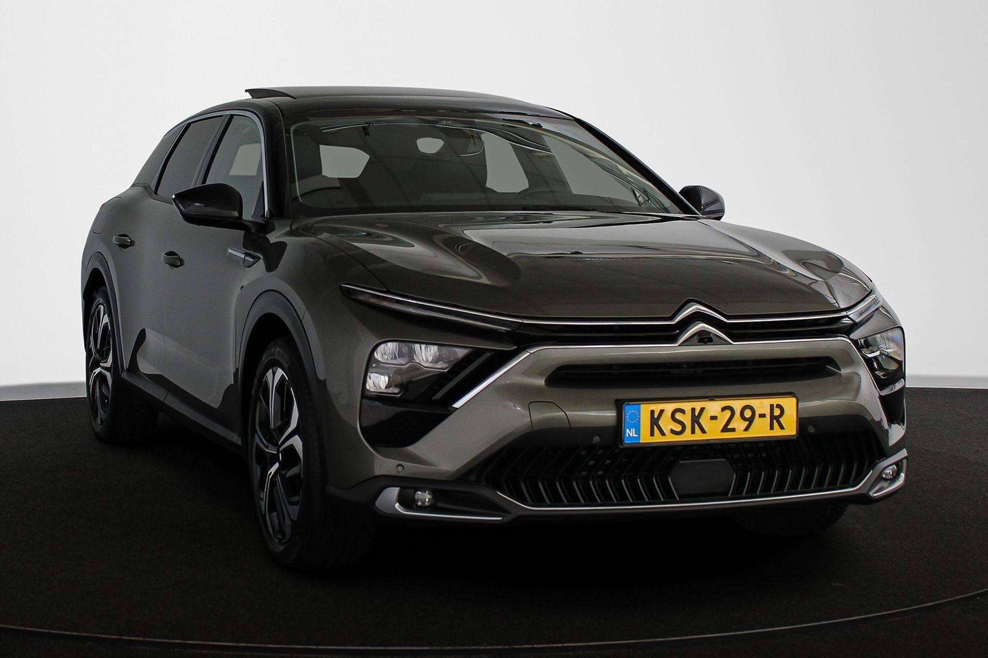 Citroen C5 X 1.6 Plug-in Hybrid 225 Shine Panoramadak 360 Ca, Auto's, 1350 kg, Automatische klimaatregeling, Gebruikt, 4 cilinders