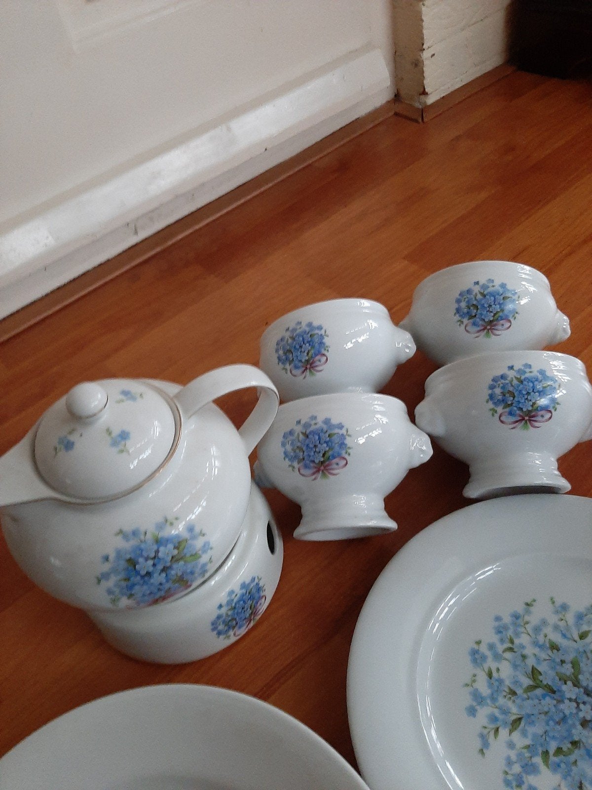 Vergeet mij nietjes theepot theelichtje soepkommen  enz, Antiek en Kunst, Ophalen