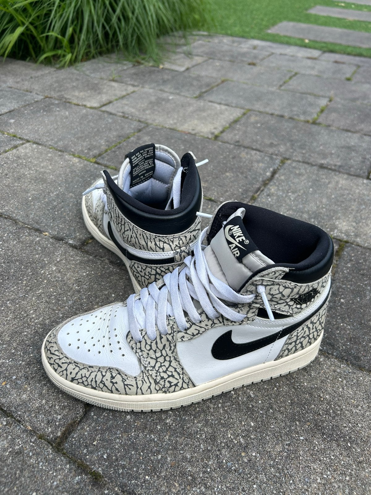 Nike Air Jordan 1 High OG Elephant Print, Wit, Ophalen of Verzenden, Sneakers of Gympen, Gedragen