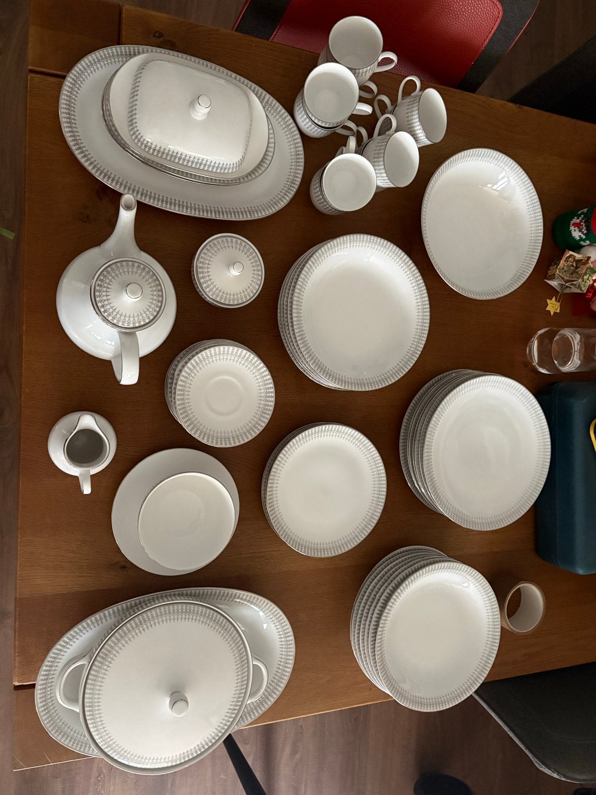 Uitgebreid servies van Winterling Kirchenlamitz Bavaria, Overige merken, Klassiek, Ophalen of Verzenden, Zo goed als nieuw