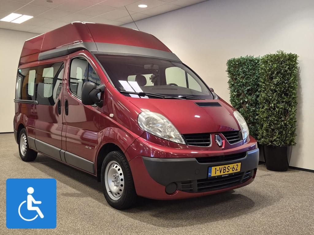 Renault Trafic L2H2 Rolstoelbus 3+2 (2x zijschuifdeuren), Auto's, Bestelauto's, Voorwielaandrijving, 12 maanden, Gebruikt, 4 cilinders