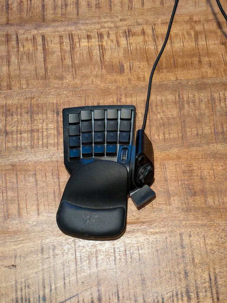 Razer Tartarus V2 Gaming Keypad - Zo goed als nieuw, Computers en Software, Ophalen of Verzenden, Razer, Ergonomisch, Bedraad