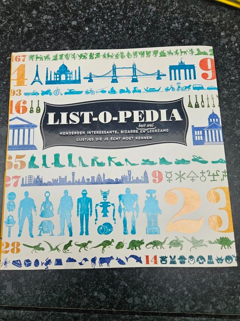 List-O-Pedia: Honderden interessante, bizarre en leerzame li, Ophalen of Verzenden