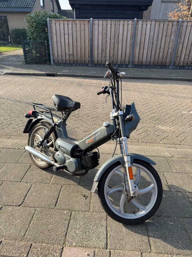Tomos a35, Fietsen en Brommers, Brommers | Tomos, Ophalen of Verzenden, Zo goed als nieuw, Quadro