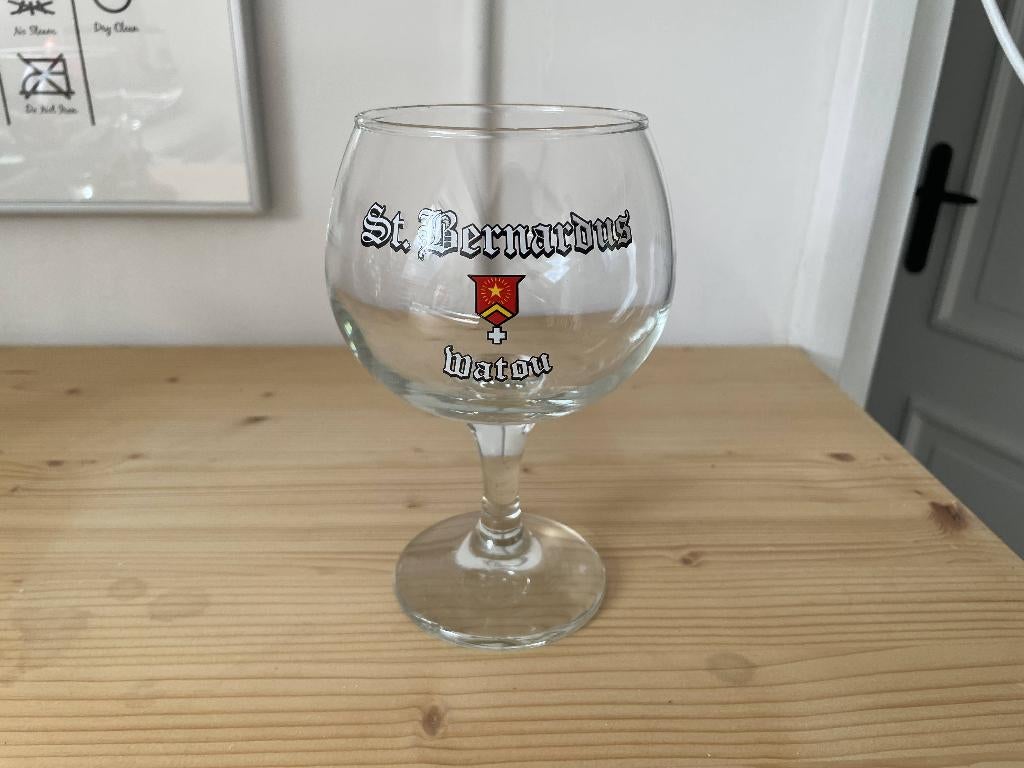 St Bernardus bierglas (33cl), Verzamelen, Biermerken, Zo goed als nieuw, Glas of Glazen, Overige merken, Ophalen