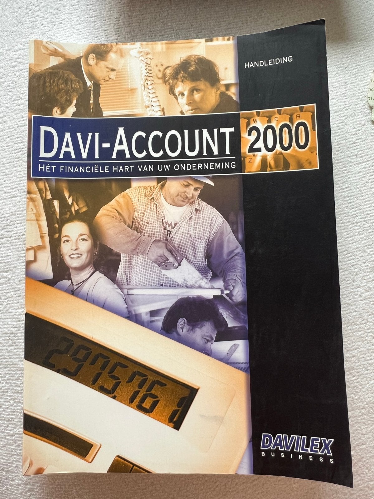 DAVI-ACCOUNT 2000 Handleiding - Hét financiële hart, Ophalen of Verzenden, Zo goed als nieuw, Accountancy en Administratie