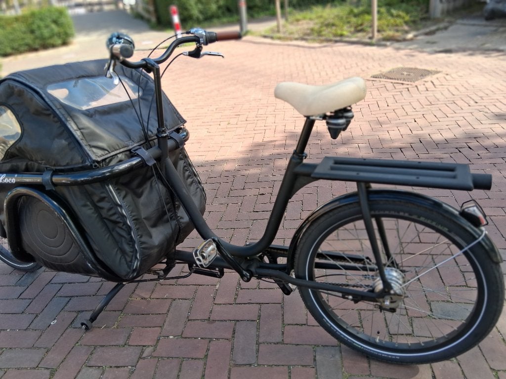 Johnny loco bakfiets met regenhoes, Ophalen, Gebruikt, Huif, 2 kinderen