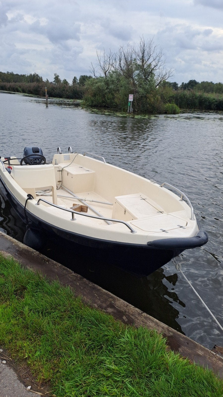 Gevraagd? kussenset blauw voor een Seafinder 4.20m, Ophalen of Verzenden, Overige typen