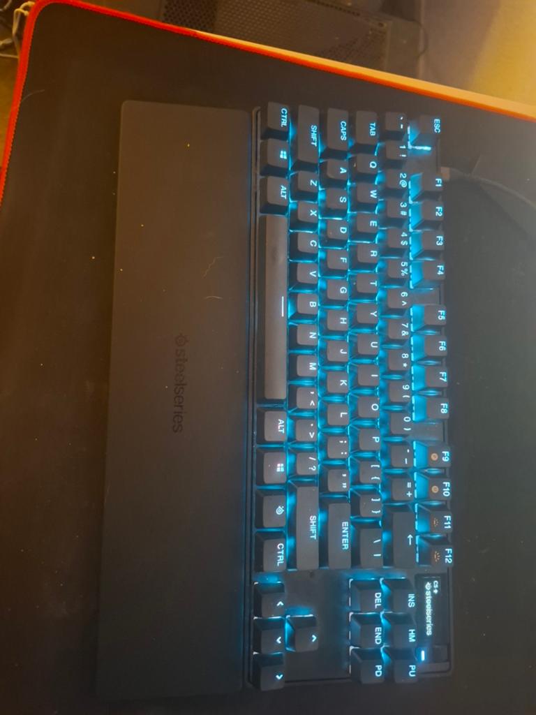 Apex pro tkl steelseries gaming toetsenbord, Computers en Software, Toetsenborden, Gaming toetsenbord, Ophalen of Verzenden, Zo goed als nieuw
