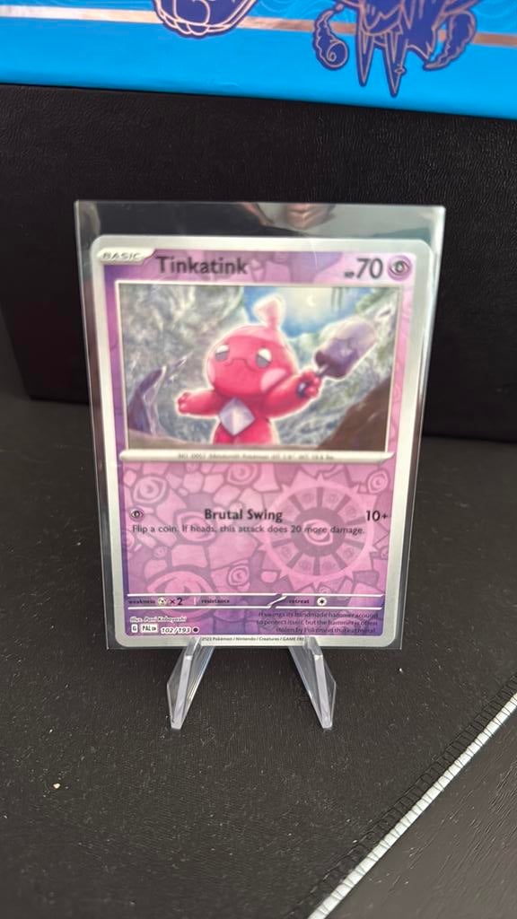 Tinkatink 102/193 reverse holo paldea evolved, Ophalen of Verzenden, Zo goed als nieuw