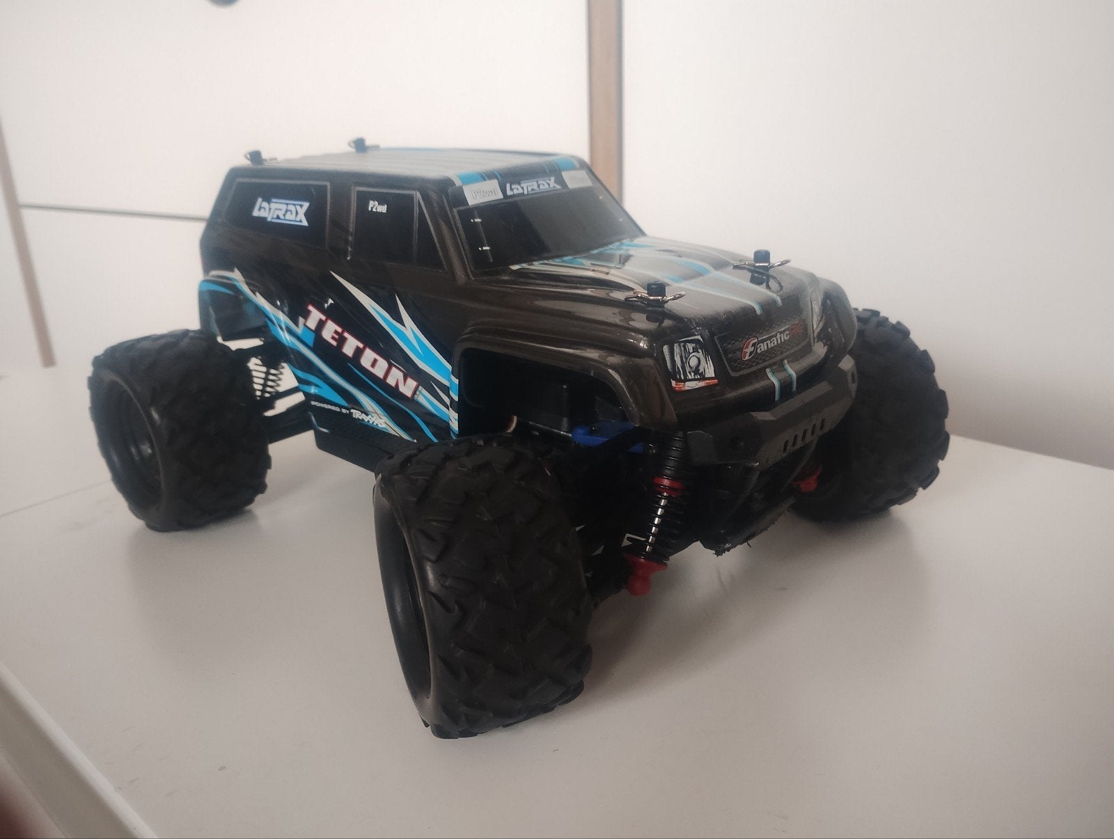 Traxxas LaTrax Teton 4x4 RTR - Perfecte staat!, Elektro, Auto offroad, Ophalen of Verzenden, Zo goed als nieuw
