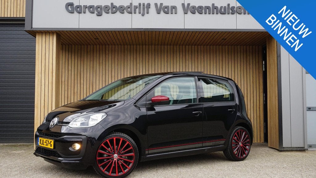 Volkswagen Up! 1.0 60pk 5Drs Colour Up! Pano.Dak 17inch LM B, Voorwielaandrijving, Stof, Gebruikt, Bedrijf