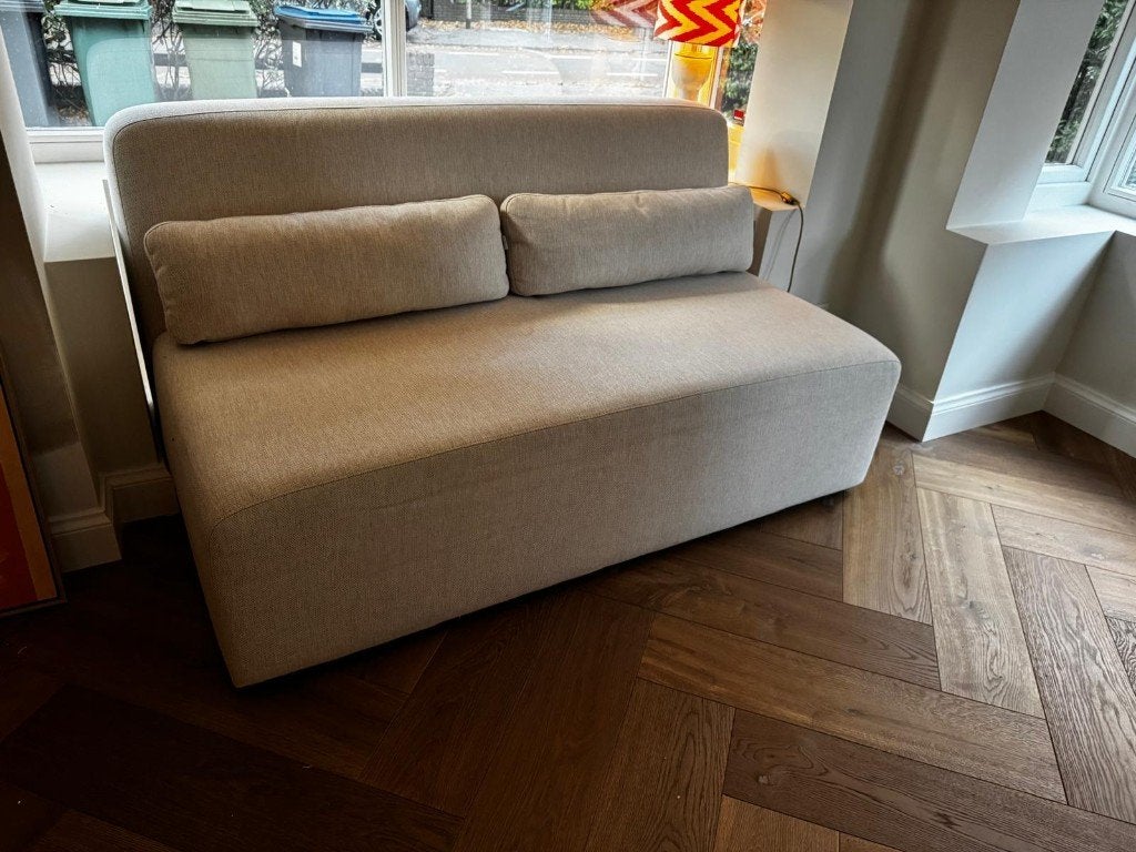 2 mooie nieuwe bankjes kave home, Ophalen, Tweepersoons, 75 tot 100 cm, Zo goed als nieuw