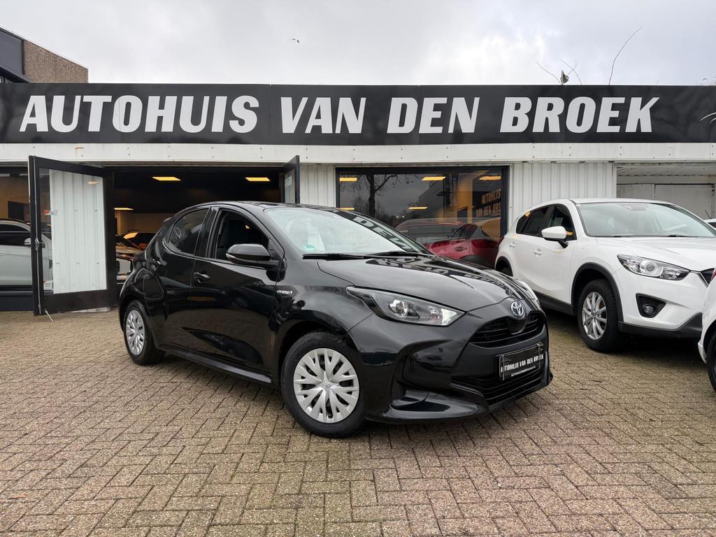 Toyota Yaris 1.5 Hybrid Active|Navi|Cruise|Carplay|Camera|AC, Gebruikt, 450 kg, Zwart, Bedrijf