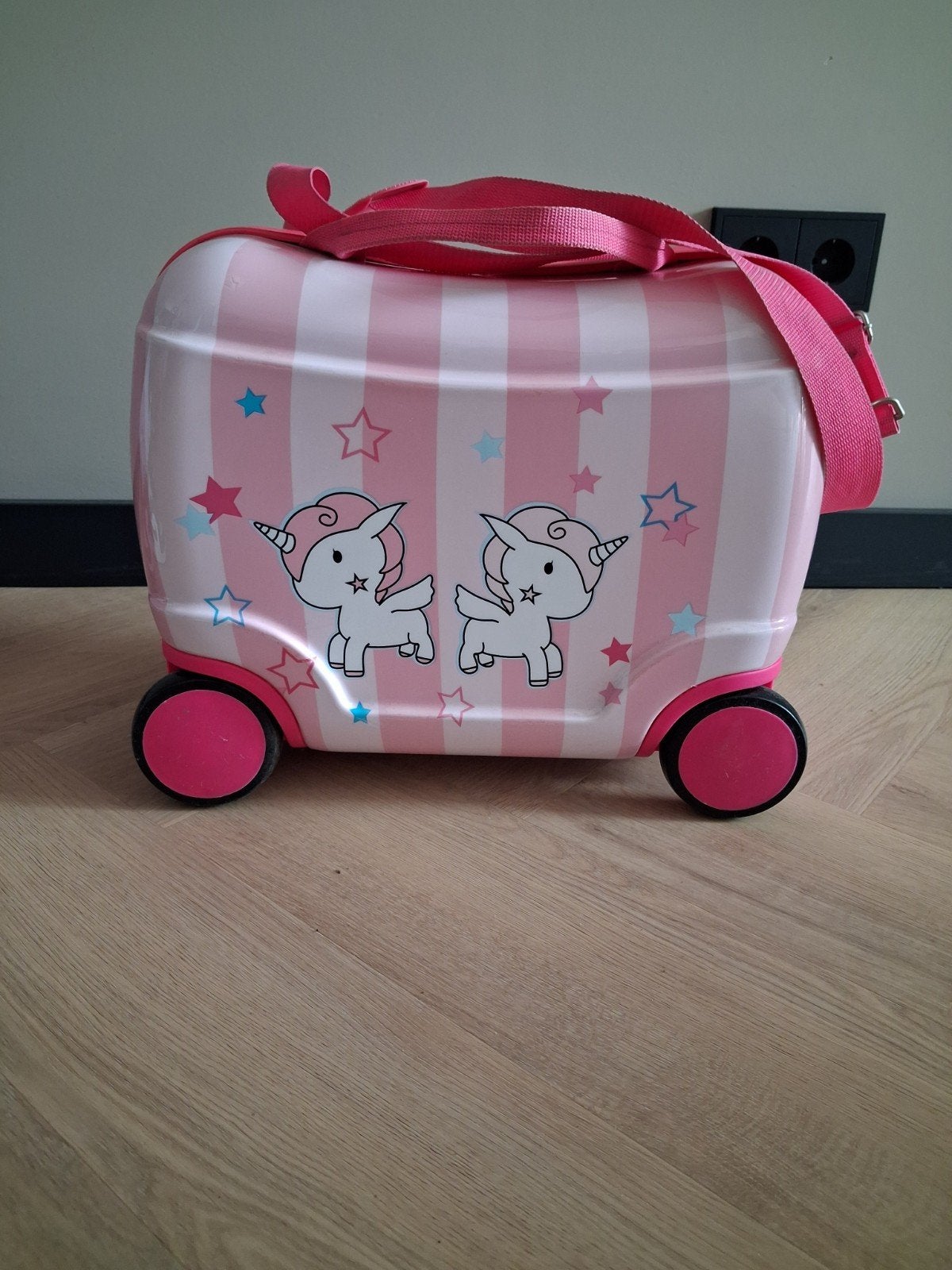 Kinder koffer/trolley, Ophalen of Verzenden, Hard kunststof, Minder dan 50 cm, Minder dan 35 cm