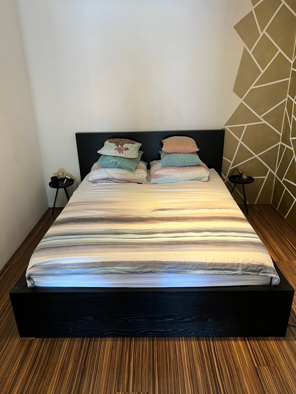 IKEA bed - Malm - Donkerbruin 160x200, Ophalen, Gebruikt, Bruin, Tweepersoons