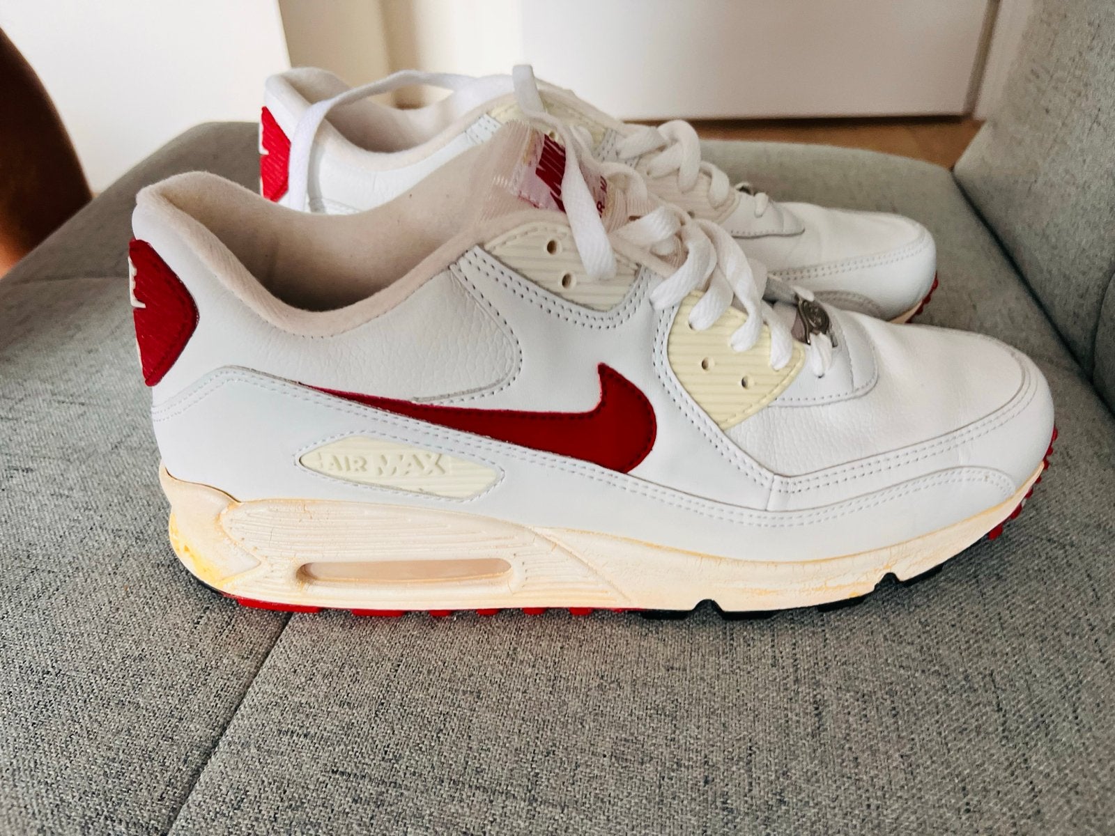 Nike Air Max 90 LTR White Varsity Red - Maat 45, Kleding | Heren, Schoenen, Ophalen, Gedragen, Wit, Sneakers of Gympen
