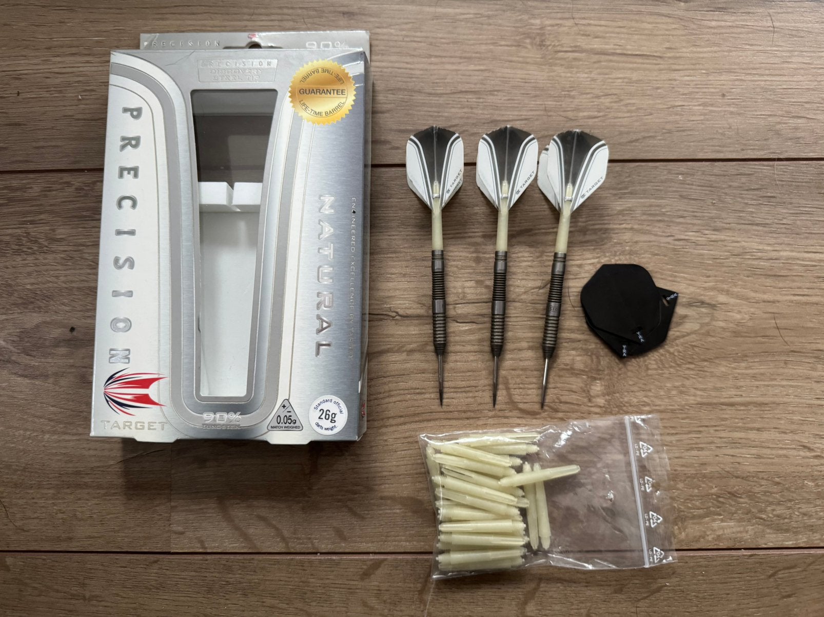 Target Precision darts dartpijlen 26 gram, Sport en Fitness, Darts, Ophalen of Verzenden, Pijlen