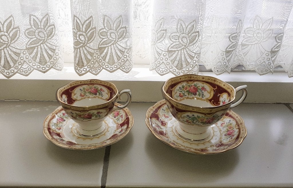 Royal Albert Lady Hamilton kop  en schotels, Ophalen of Verzenden