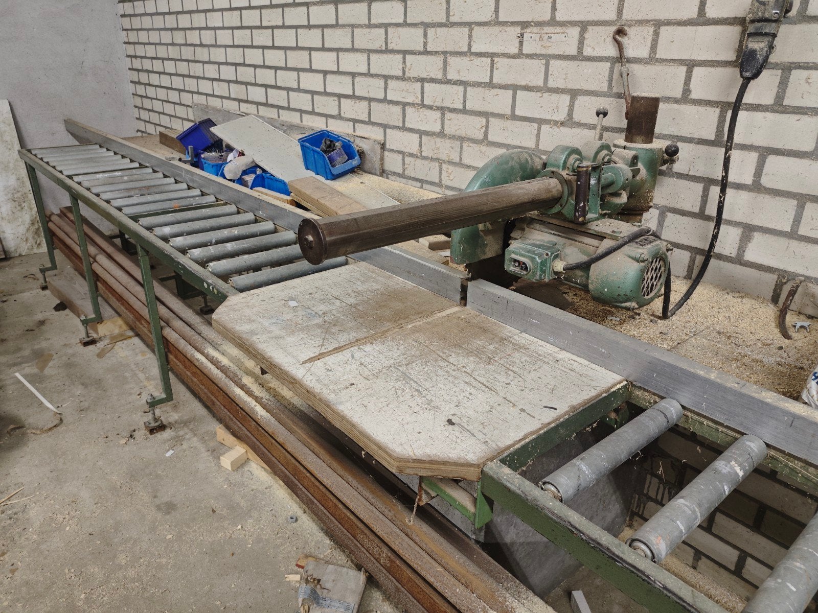 Afkortzaag met rollerbaan, Ophalen, 1200 watt of meer, Afkortzaag, 30 tot 70 mm