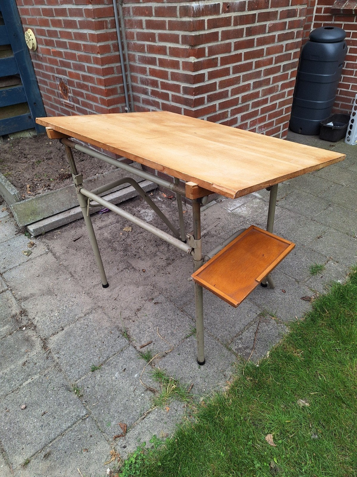 Vintage tekentafel, Doe-het-zelf en Verbouw, Tekentafels, Ophalen, Gebruikt, 130 tot 150 cm