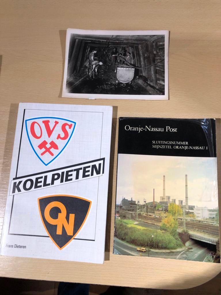 Boek: Oranje-Nassau Post Sluitingsnummer Mijnzetel I, Ophalen of Verzenden, 1945 tot heden, Gelezen, Overige onderwerpen