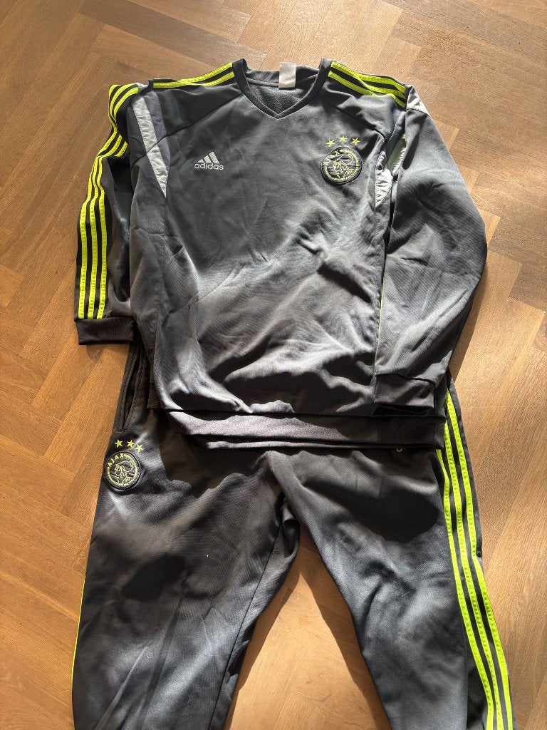 Ajax trainingspak maat XXL 2014/2015, Sport en Fitness, Groter dan maat XL, Ophalen of Verzenden, Gebruikt, Trainingspak