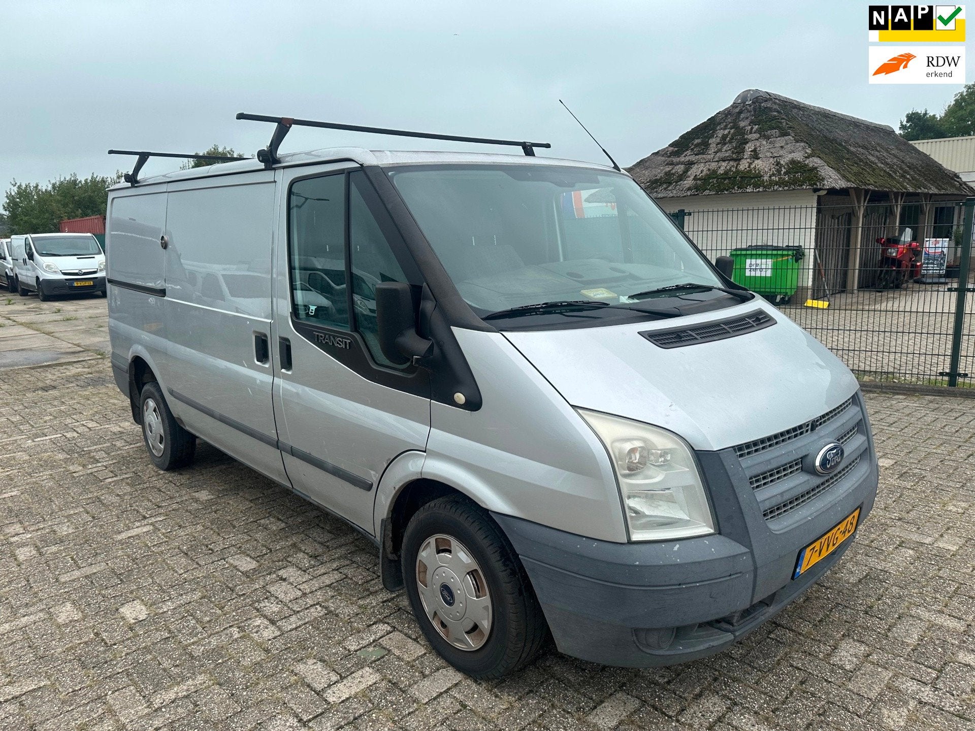 Ford Transit 280M 2.2 TDCI Bj'04-2012 AIRCO ! MOTOR DEFECT !, Auto's, Voorwielaandrijving, Euro 5, 101 pk, 4 cilinders