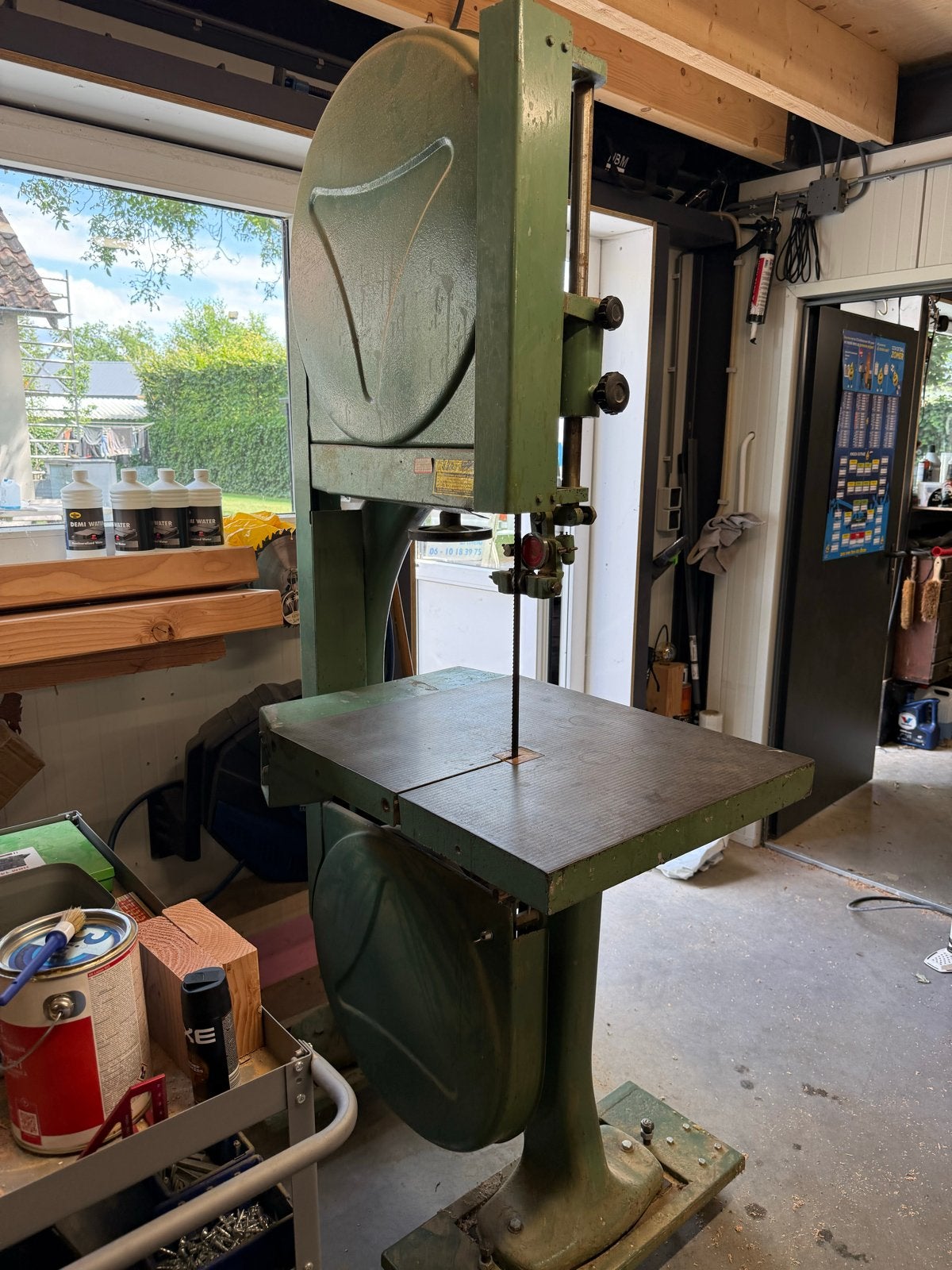 Goed werkende lintzaag met nieuwe zaagbladen, Ophalen, Puur, 70 mm of meer, Puur