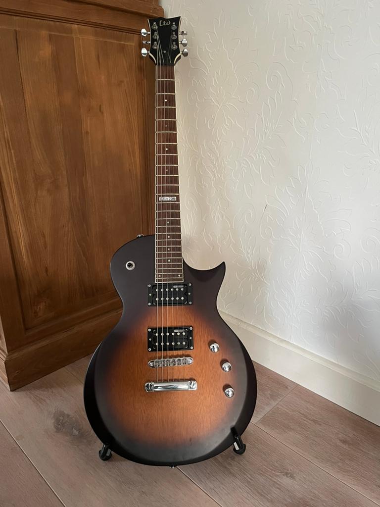ESP LTD EC-200 Elektrische Gitaar - Sunburst, Muziek en Instrumenten, Ophalen of Verzenden, Gebruikt, Solid body, Overige merken