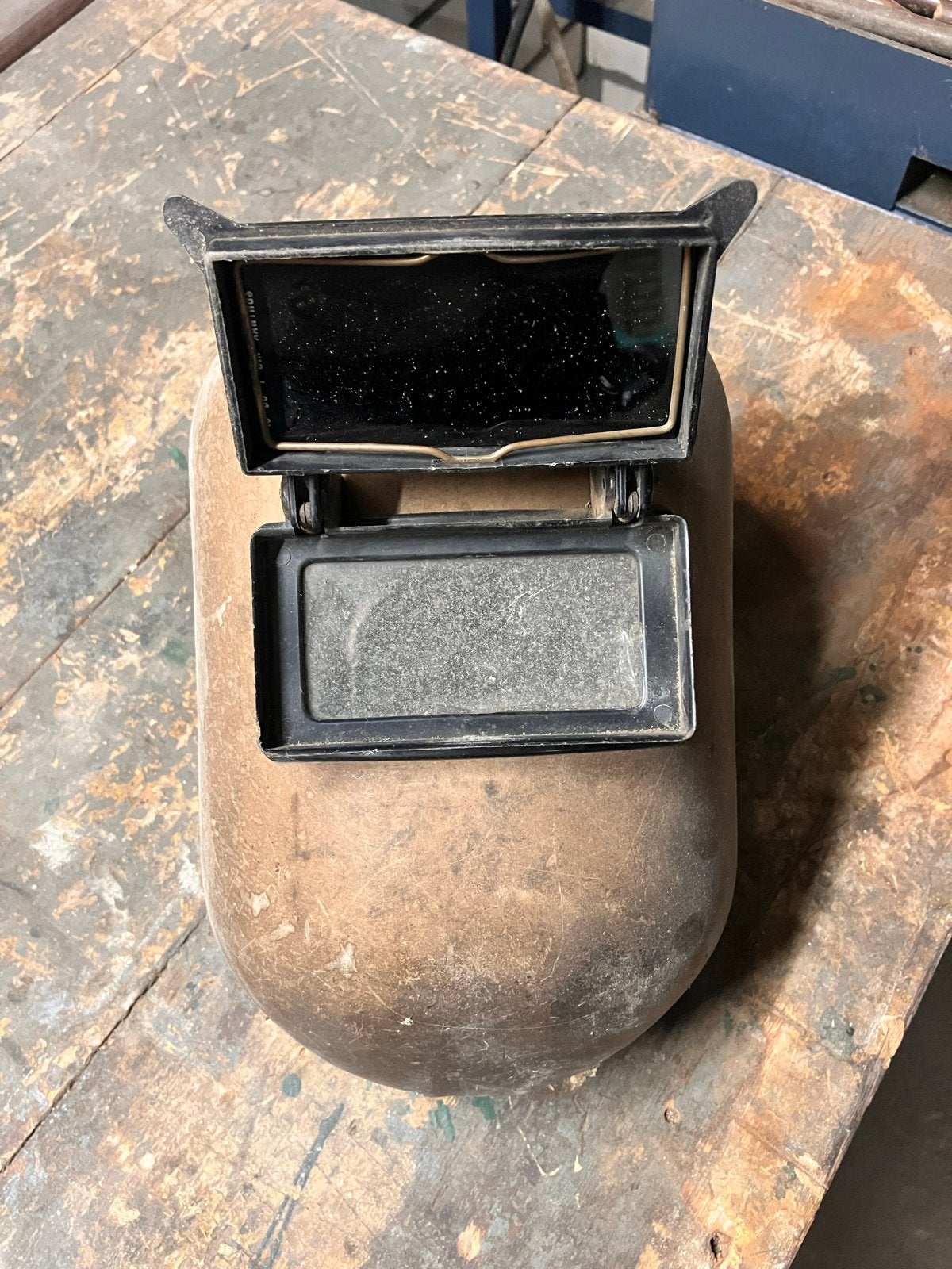 Oude lashelm / lasmasker / laskap met opklapbaar venster, Lasfilter, Ophalen of Verzenden, Gebruikt