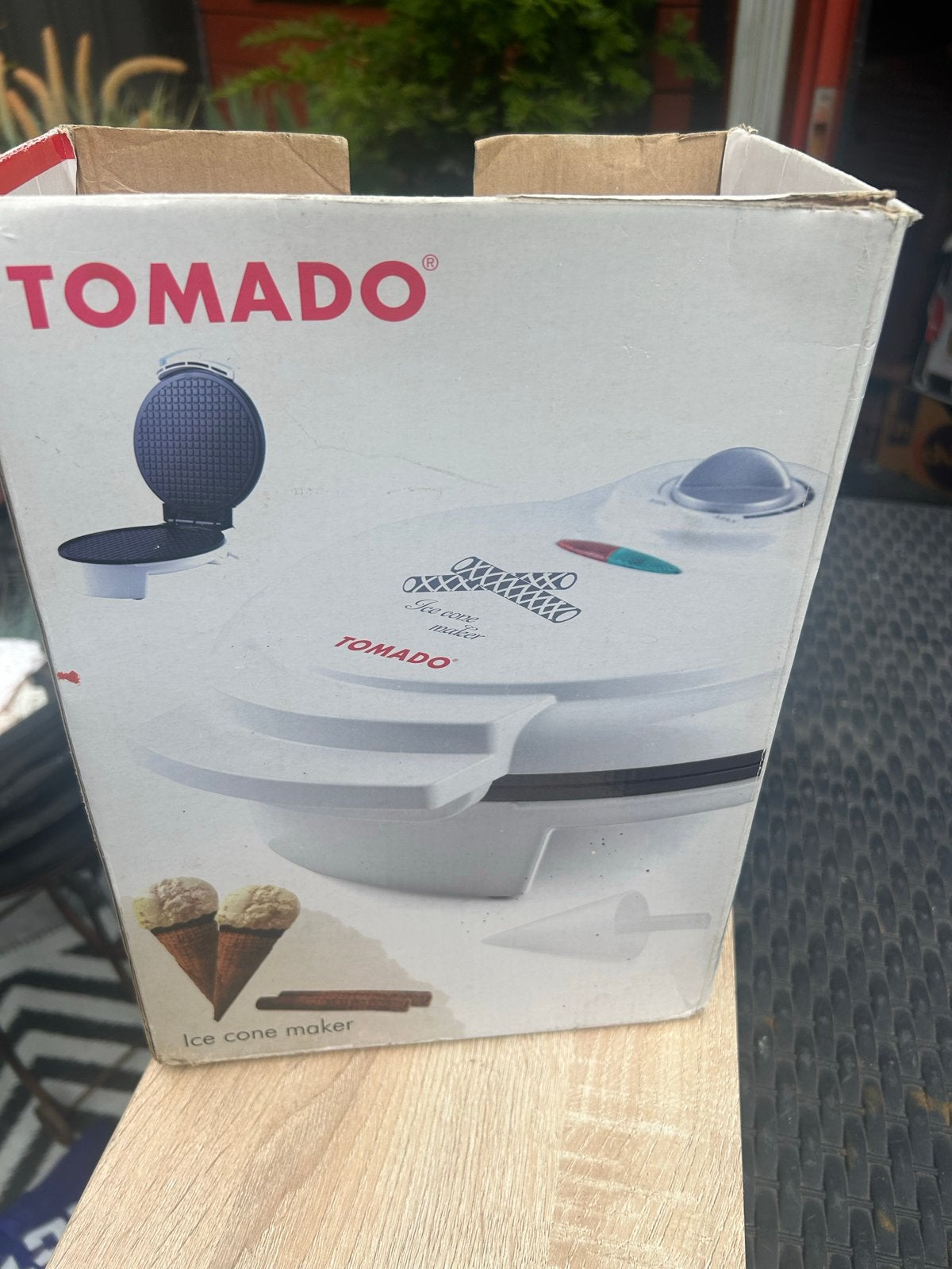 Tomado Wafel maker, Witgoed en Apparatuur, Wafelijzers, Zo goed als nieuw, Ophalen