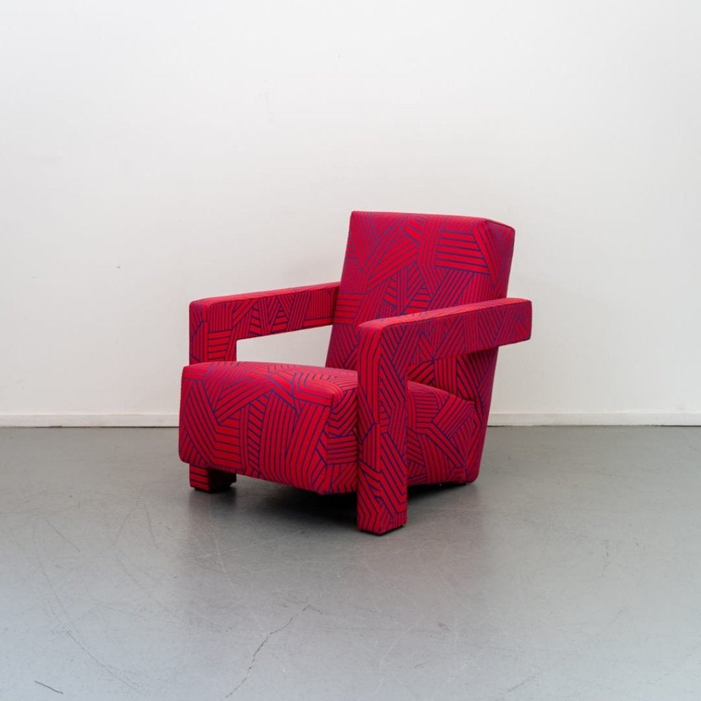 Cassina Utrecht Chair 637 Stoel Blauw/Rood Stof (LMTD), Huis en Inrichting, Niet ingevuld, Nieuw, Niet ingevuld, Niet ingevuld