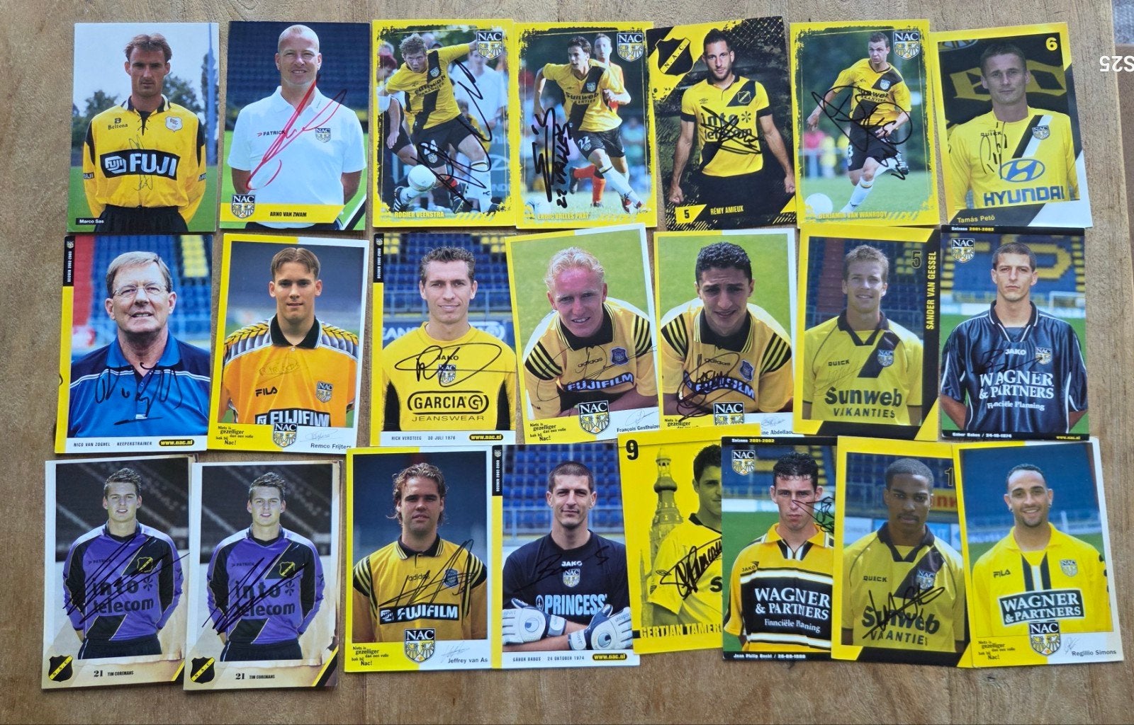 Mix 22x NAC Breda spelerskaarten originele handtekeningen, Ophalen of Verzenden, Zo goed als nieuw, NAC Breda, Spelerskaart