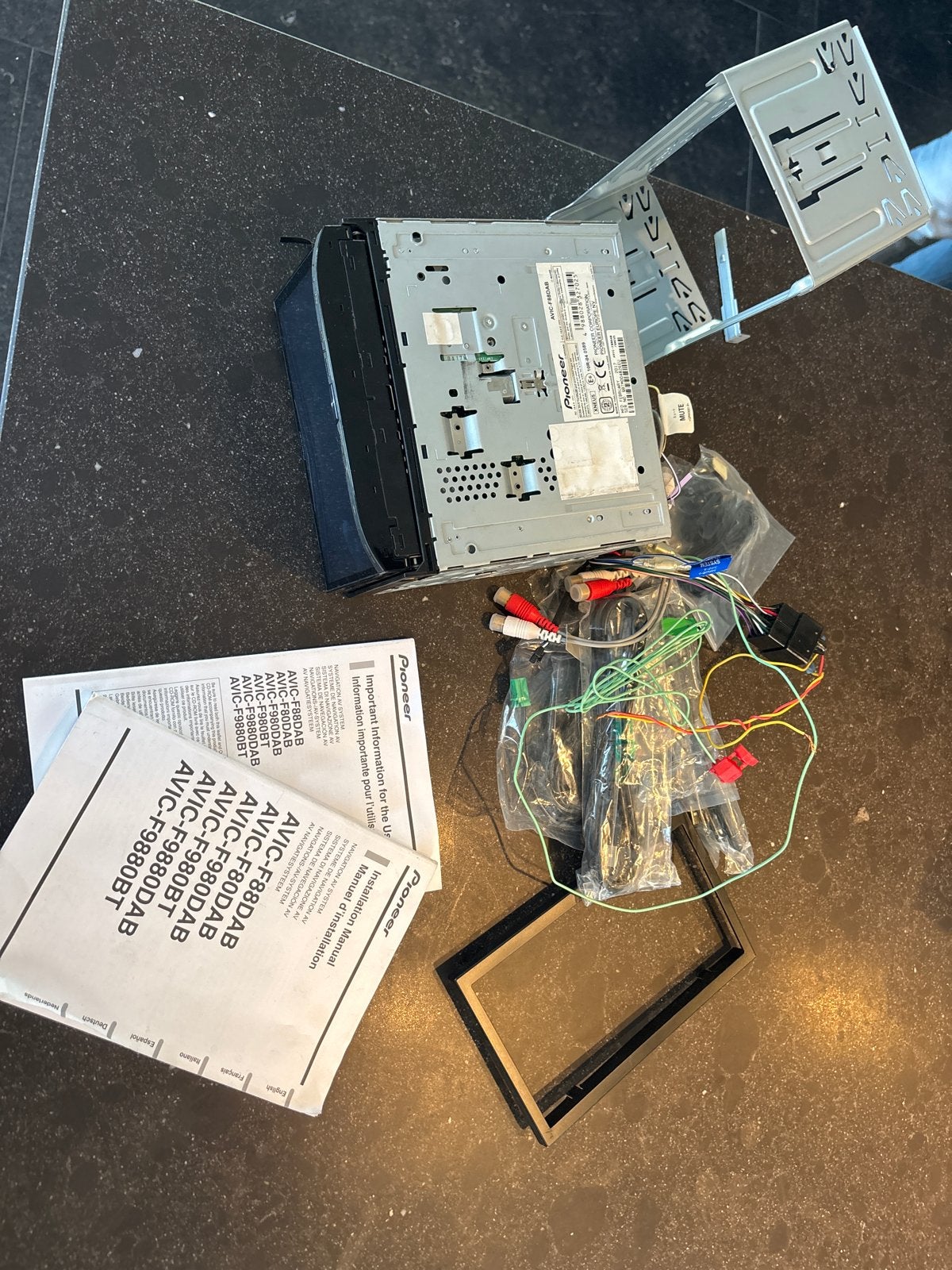 Pioneer AVIC-F9880DAB Navigatiesysteem met DAB+, Ophalen of Verzenden, Nieuw