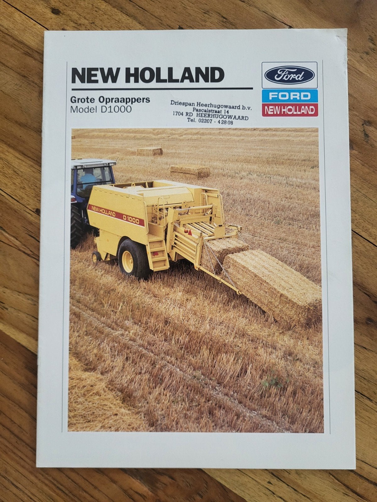 tractor folder New Holland D1000 opraappers, Boeken, Catalogussen en Folders, Ophalen of Verzenden, Zo goed als nieuw