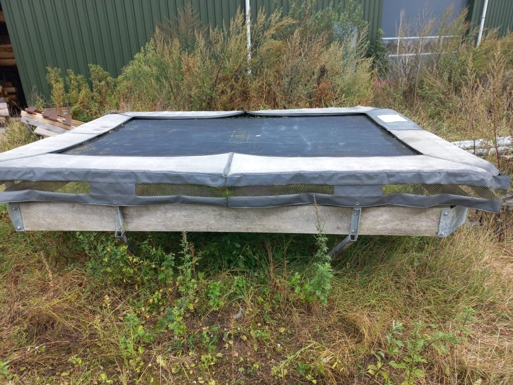 Diverse showmodel trampolines, Ophalen, Gebruikt