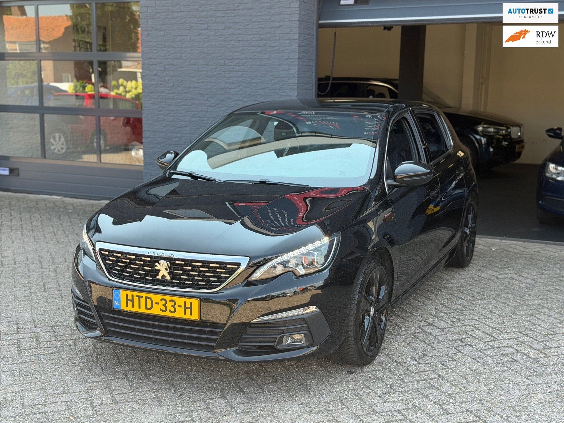 Peugeot 308 1.2 PureTech Allure GT-Line|Pano|Automaat|Trekhk, Auto's, Peugeot, Gebruikt, Euro 6, 1199 cc, 610 kg