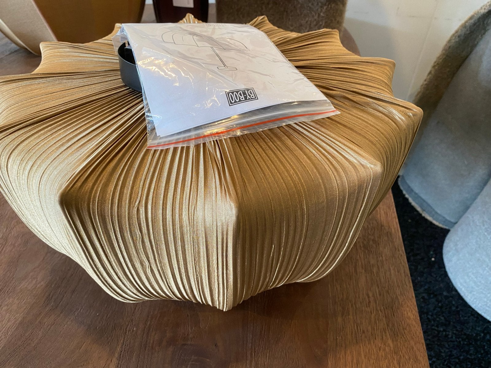 Nieuwe hanglamp van bruin velvet stof, Ophalen, Nieuw, Textiel
