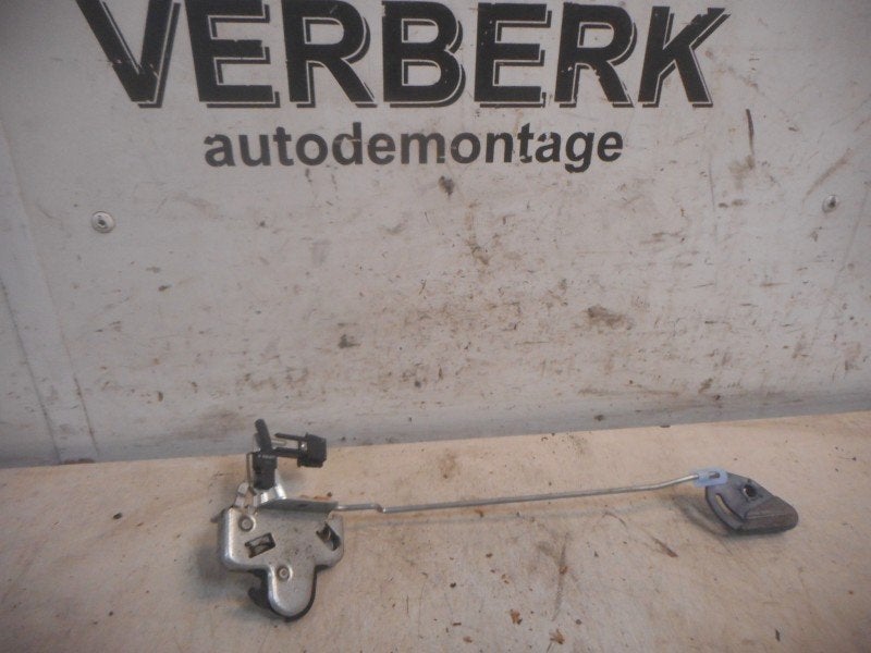 Slotvanger Achterklep Saab 9-5 (YS3E) 1998 4766879, Saab-de-info@saabgroup.com, Gebruikt, Marienbergstraße  96, Nürnberg 90411, , Duitsland