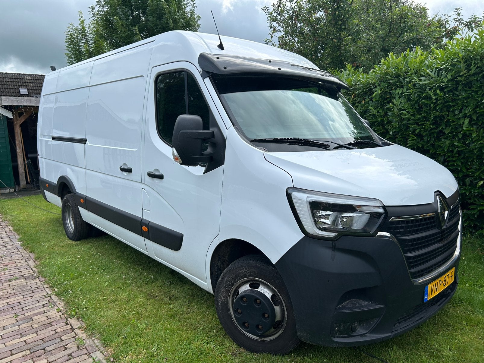 Renault Master L3H2 dubbellucht, Auto's, Bestelauto's, Voorwielaandrijving, 145 pk, Stof, 4 cilinders