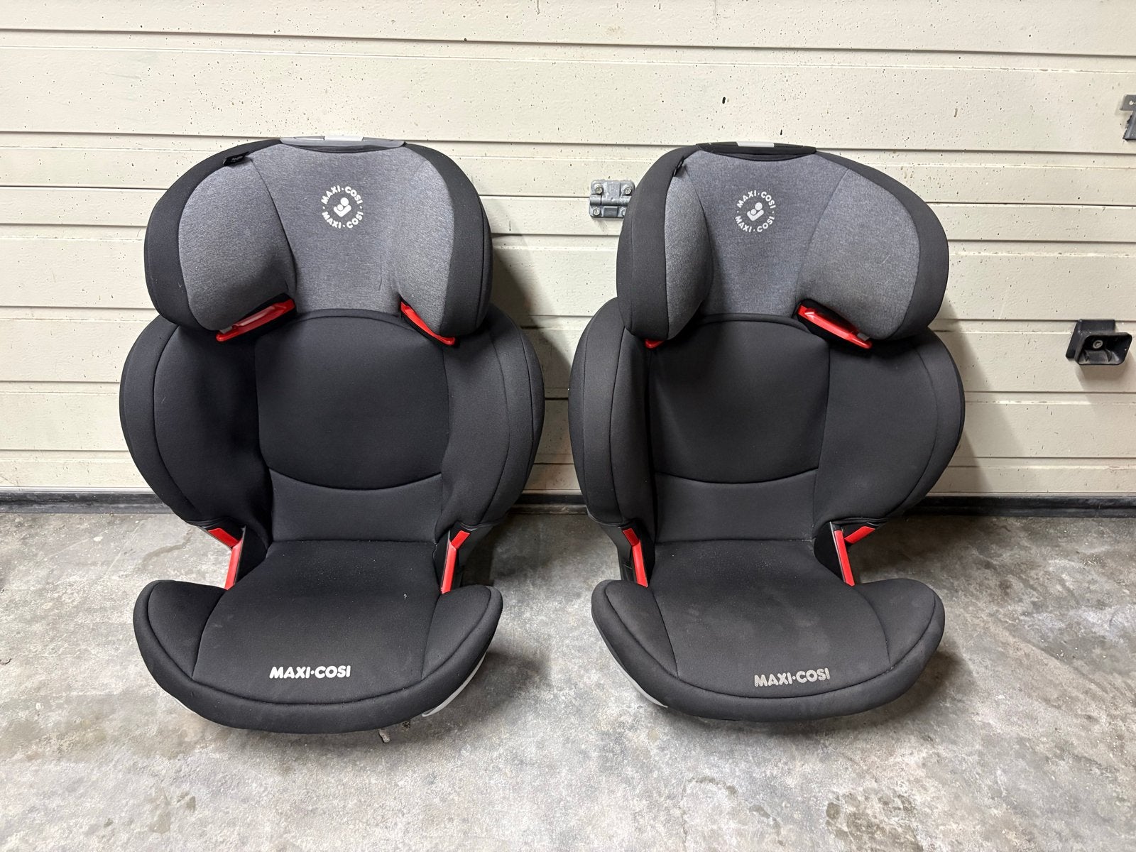 Maxi-Cosi RodiFix Autostoel 15-36 kg (2 stuks), Autogordel of Isofix, Gebruikt, 15 t/m 36 kg, Maxi-Cosi