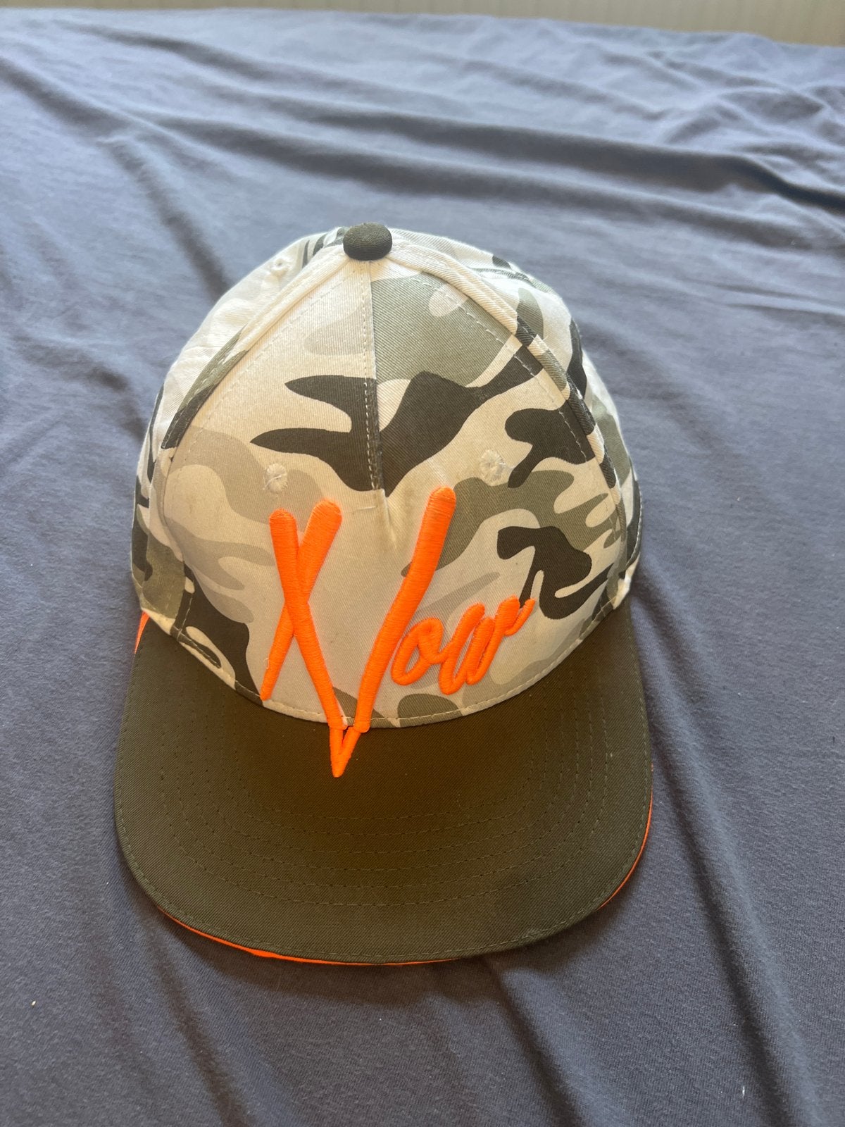 CLCT Camouflage Pet met Oranje 'X Your' Opdruk, Ophalen of Verzenden, Gedragen, One size fits all, Pet