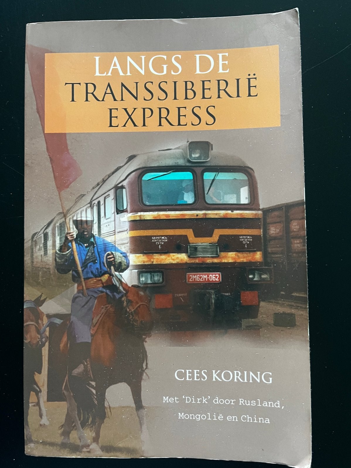 Langs de Transsiberië Express - Cees Koring, Ophalen of Verzenden, Reisgids of -boek, Azië, Gelezen