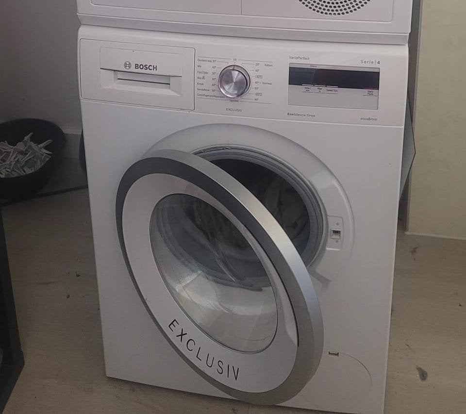 Foto 2 van Bosch wasmachine WLM68 WAN28090NL/14