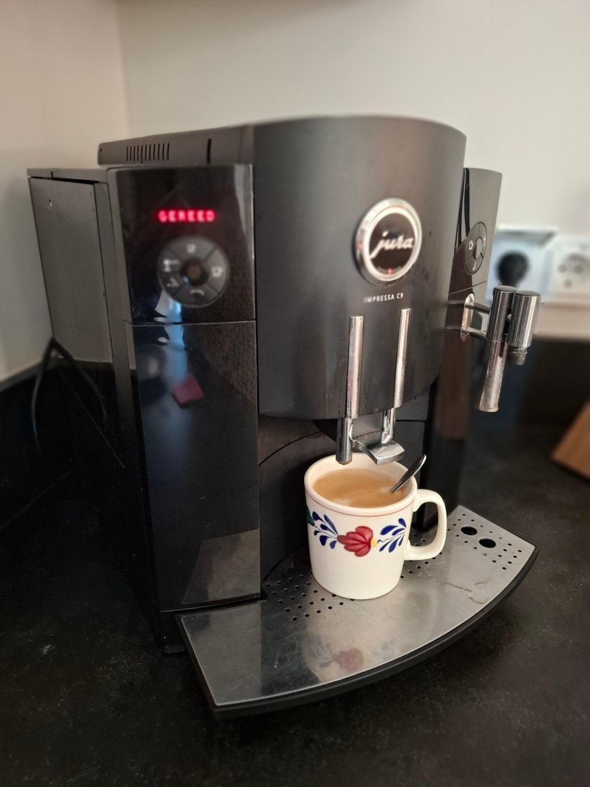 Jura Impressa C9 Koffiemachine, Gebruikt, Koffiemachine, Afneembaar waterreservoir, Koffiebonen