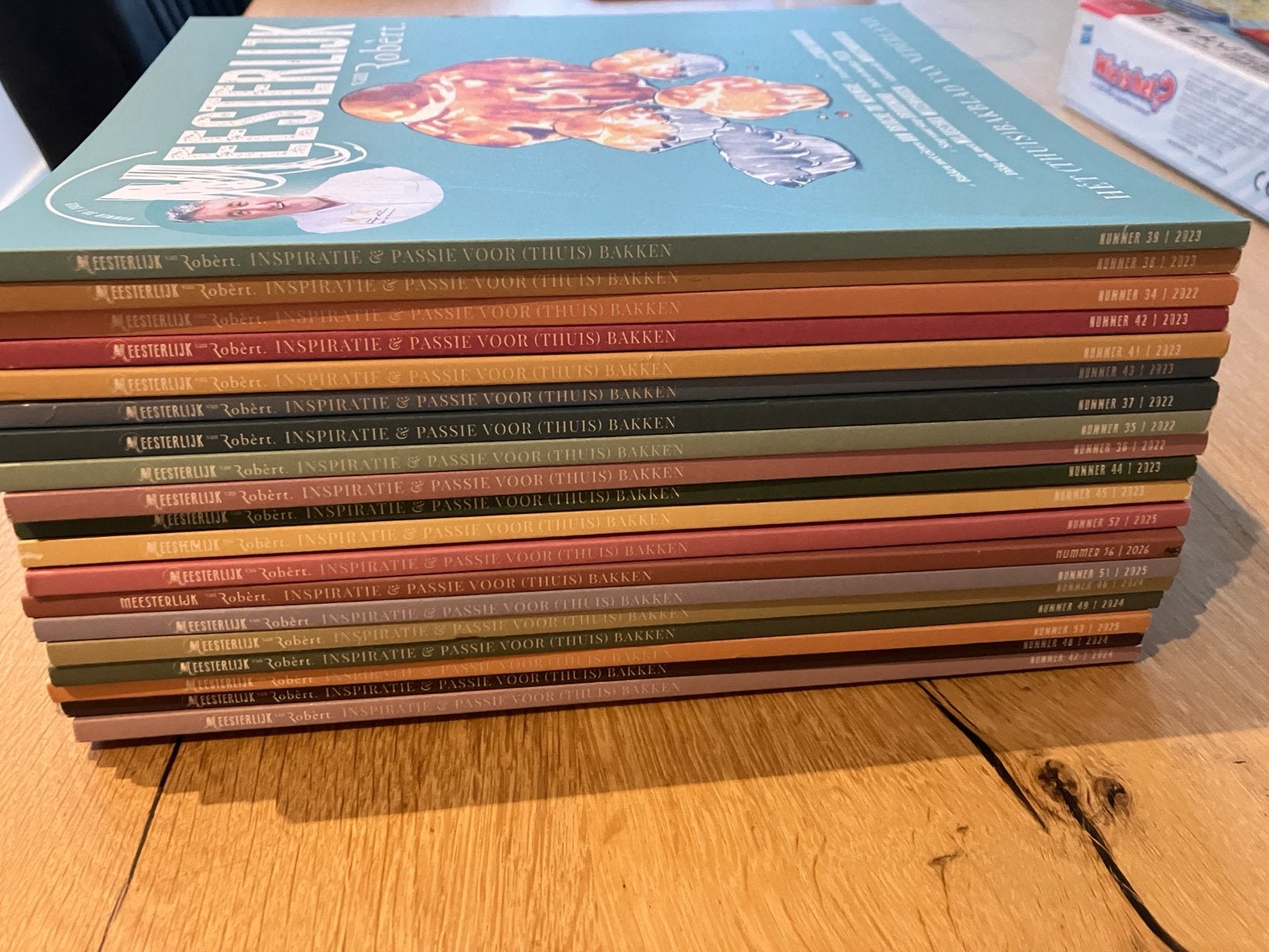 Meesterlijk Robert: Inspiratie & Passie voor (Thuis) Bakken, Ophalen of Verzenden, Gelezen, Overige gebieden, Taart, Gebak en Desserts