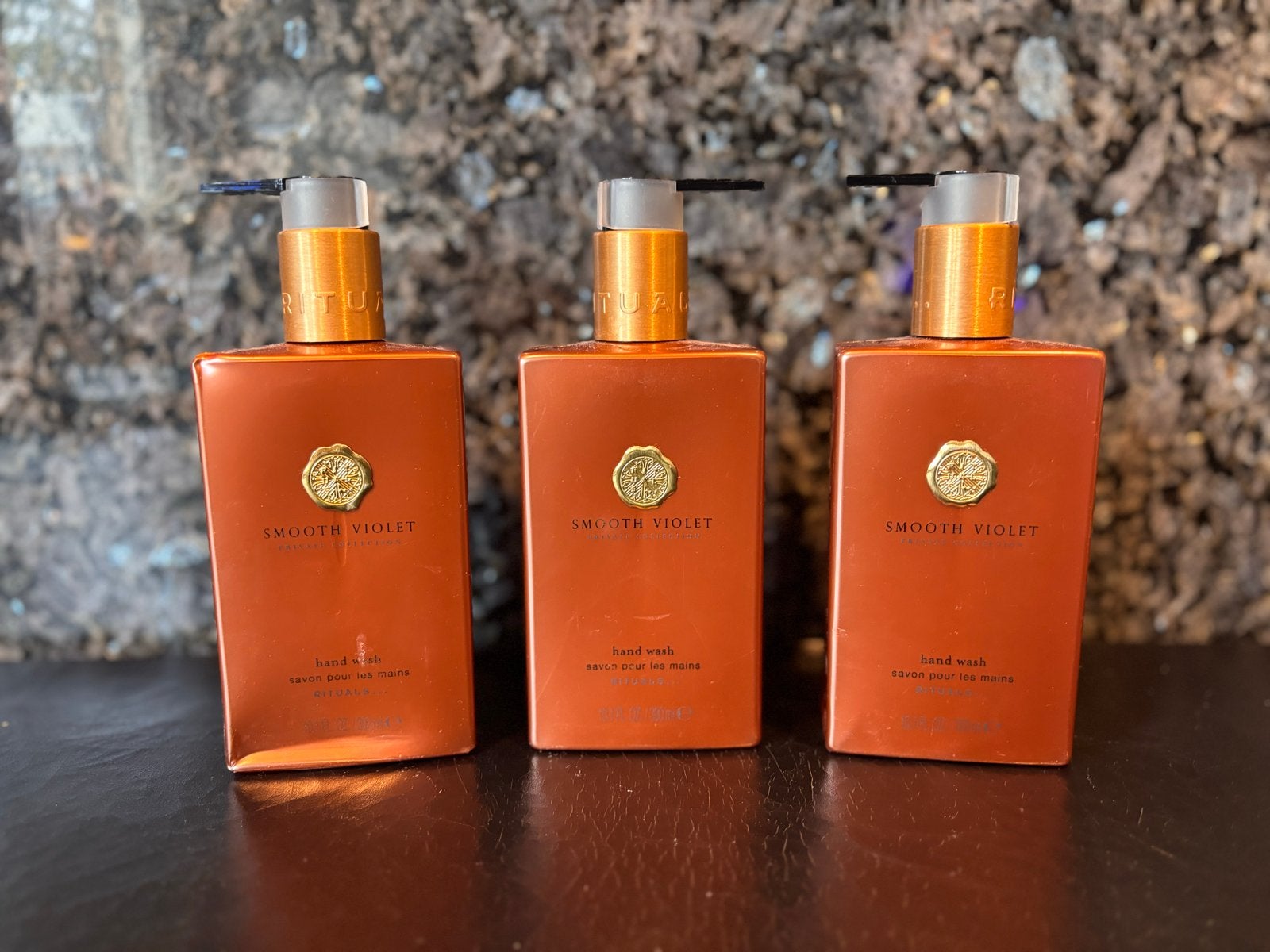 Rituals Smooth Violet Hand Wash 300 ml nieuw, Ophalen of Verzenden, Nieuw, Overige typen