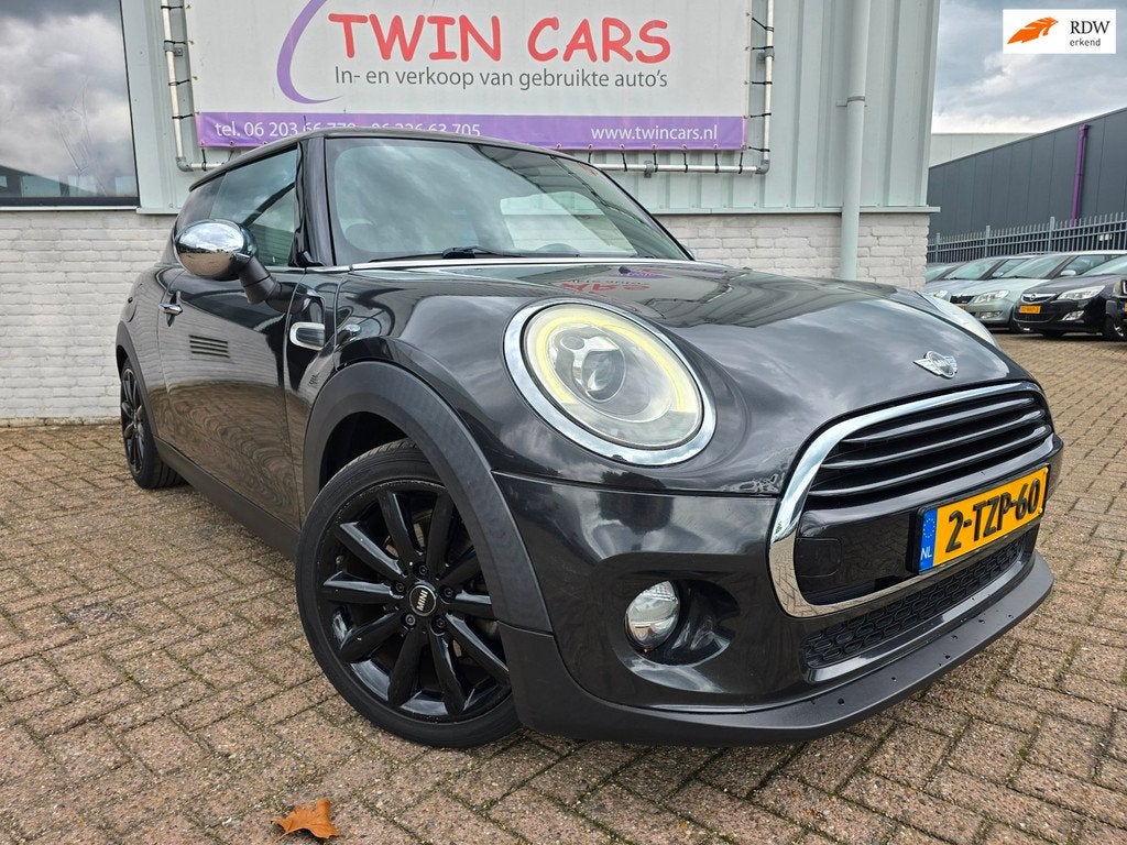 Mini 3-Deurs 1.5 Cooper Pano Xenon Leder, Auto's, Mini, Voorwielaandrijving, 136 pk, Gebruikt, Bruin