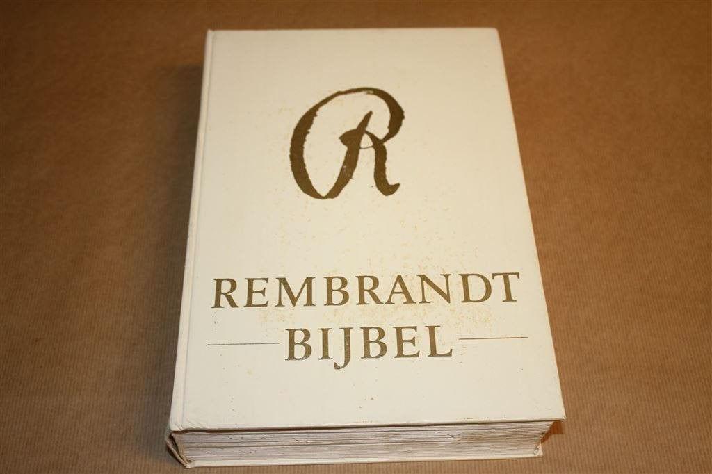 Dikke pil. Rembrandt Bijbel., Ophalen of Verzenden, Gelezen